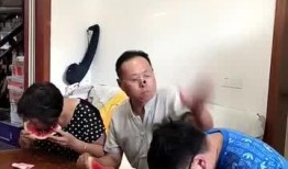 梦见爸妈在吃瓜,爸妈吃瓜背后的温馨寓意