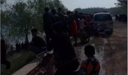 跳河轻生后吃瓜,网络舆论的反思