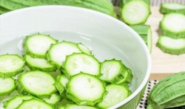 吃蜜瓜坏肚子,小心吃坏肚子！