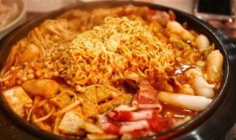 小瓜视频吃泡面,泡面美食大比拼，谁才是泡面达人？