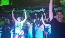 DJ吃瓜群众,揭秘娱乐圈幕后故事