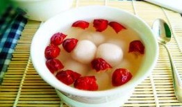 汤圆酱吃瓜GIF,趣味横生的瞬间捕捉