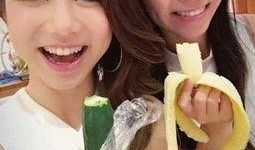 梓墨女朋友吃瓜,揭秘娱乐圈幕后真相