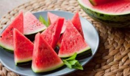 吃冰沙白瓜,冰沙白瓜，清爽一夏