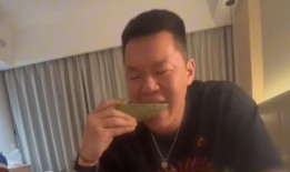 烟枪哥吃瓜视频,揭秘娱乐圈幕后真相