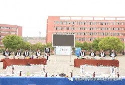 南昌经管学院瓜吃瓜校花,南昌经管学院校园风云人物揭秘